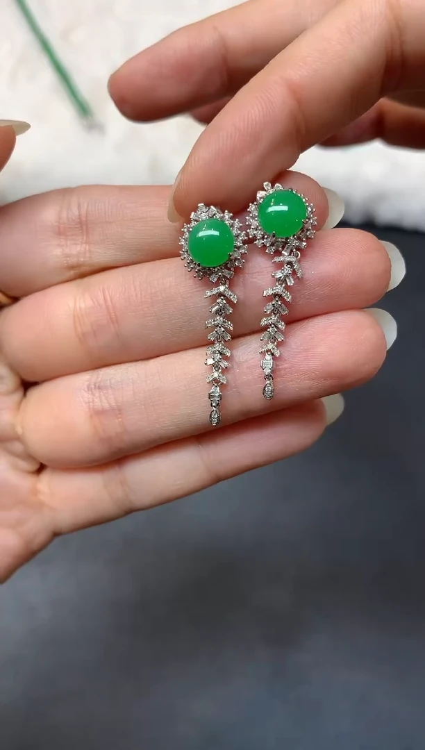 18K金镶嵌翡翠耳饰W678|14800