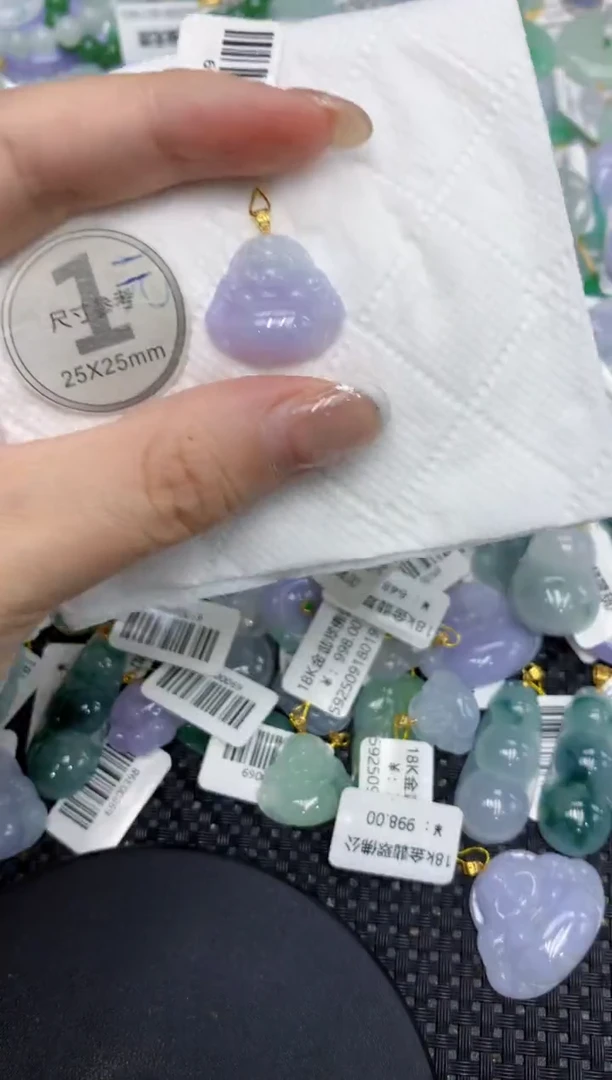 颈饰18K金镶嵌翡翠1111111