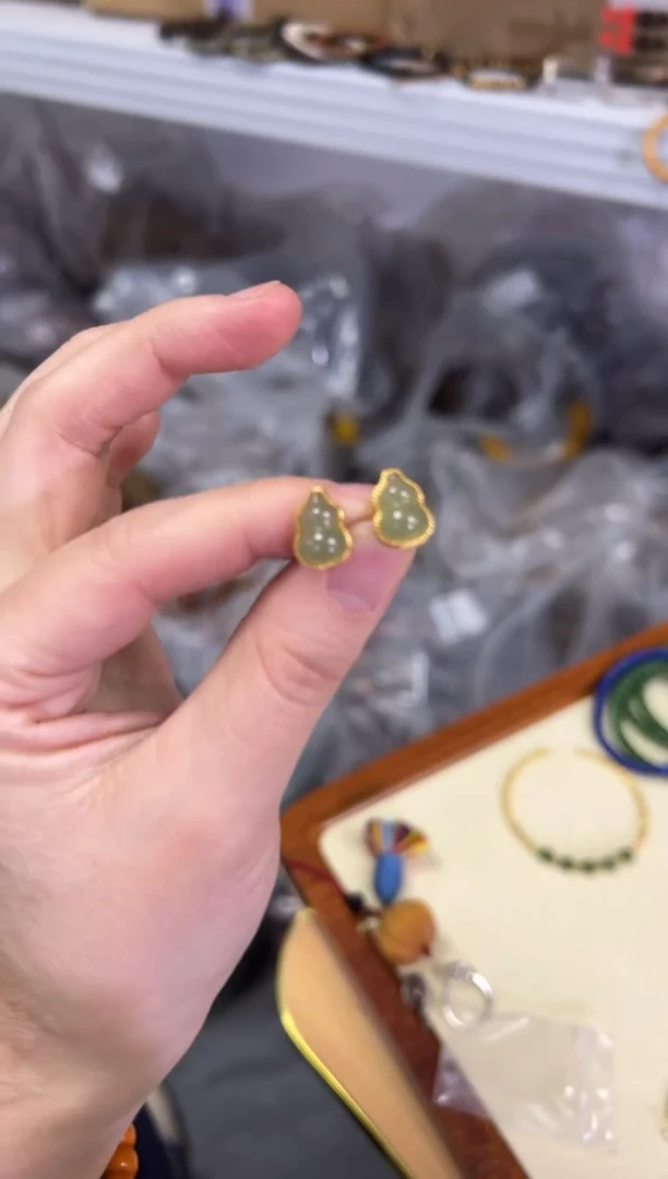 【闪购商品】和田玉耳饰银S925镶嵌和田玉葫芦银镶嵌耳钉[2936]