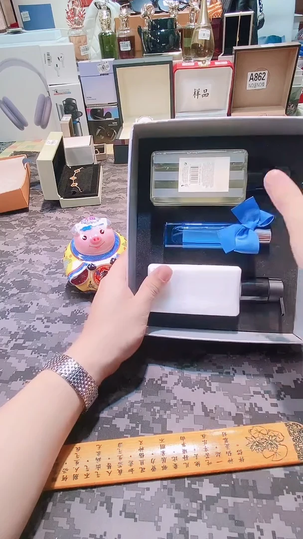 瓷片瓷器 库房到期 全部地板价@@1