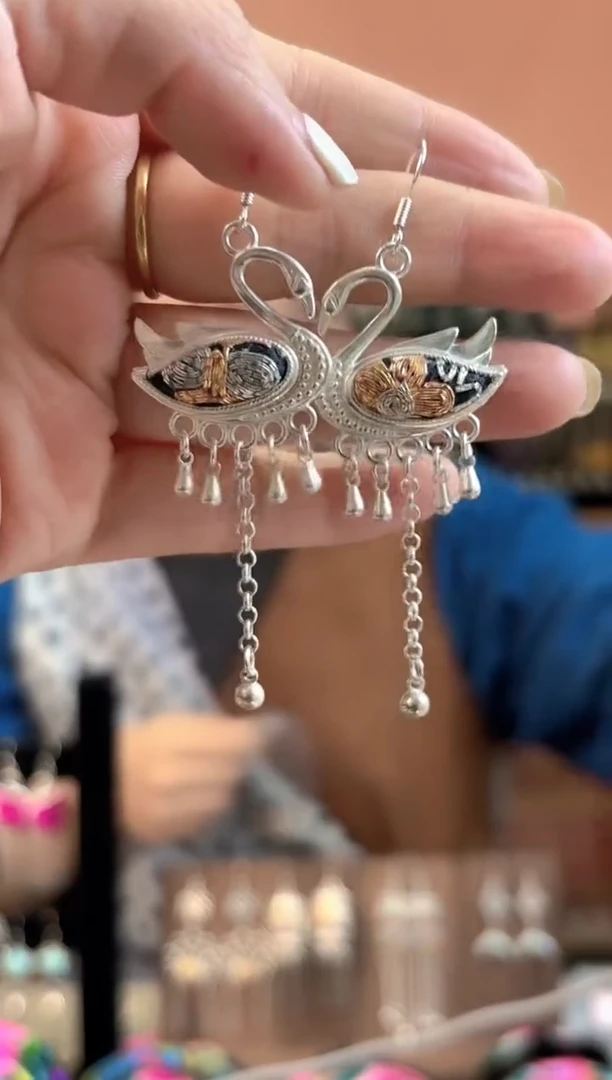 织绣艺枝独绣手工饰品131**