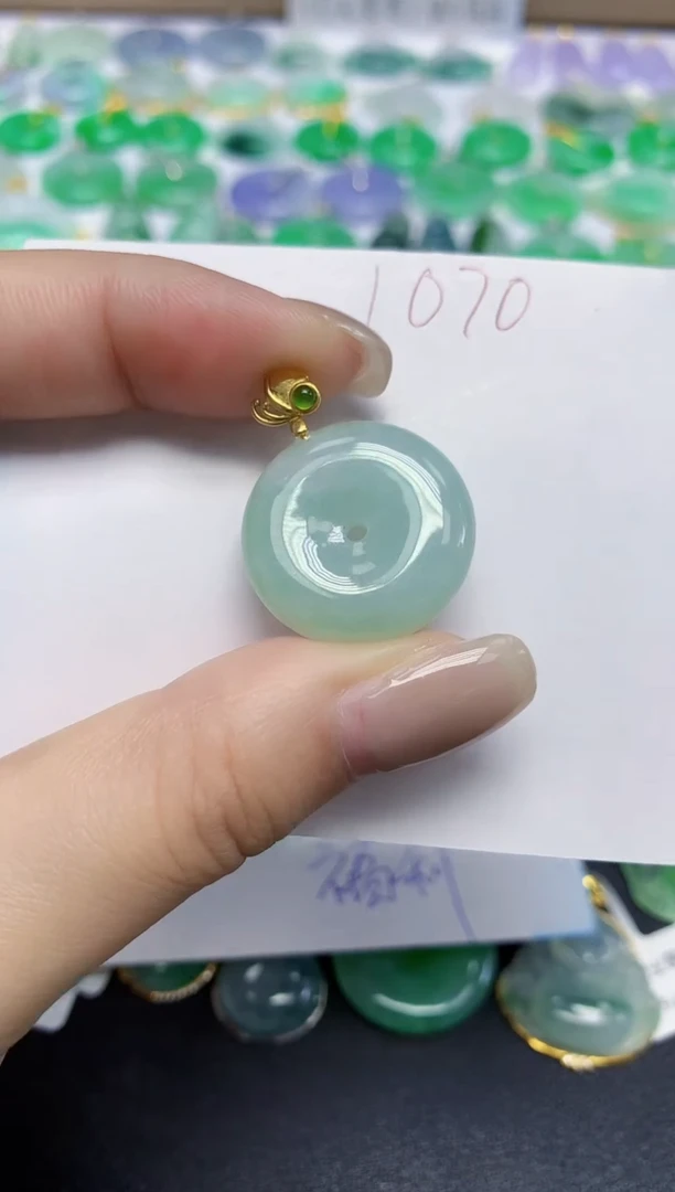 颈饰未镶嵌翡翠天然缅甸翡翠A货翡翠百元以上9元证书费自理