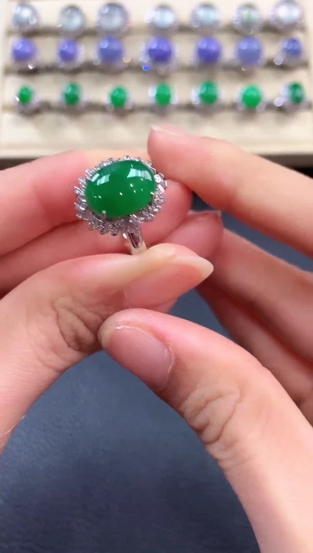 【闪购商品】翡翠戒指18K金镶嵌b140