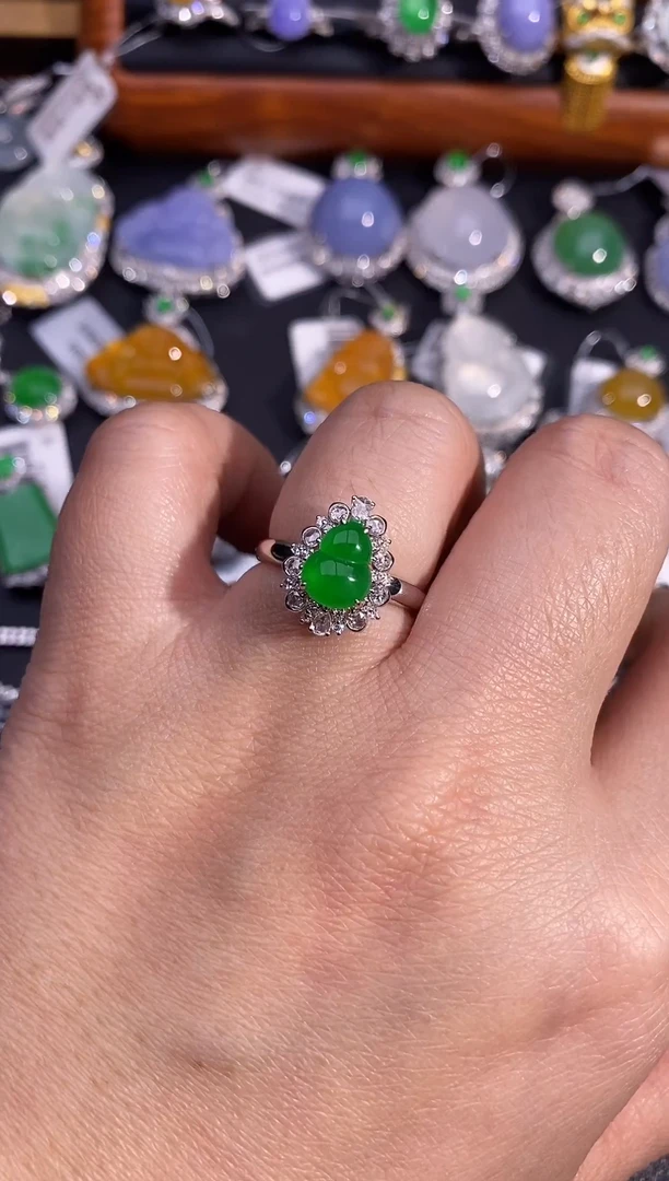 【闪购商品】翡翠戒指18K金镶嵌戒指