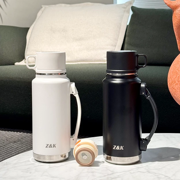 【晶晶补贴】香港Z&K品牌悦动旅行壶不锈钢大容量保温杯800ML