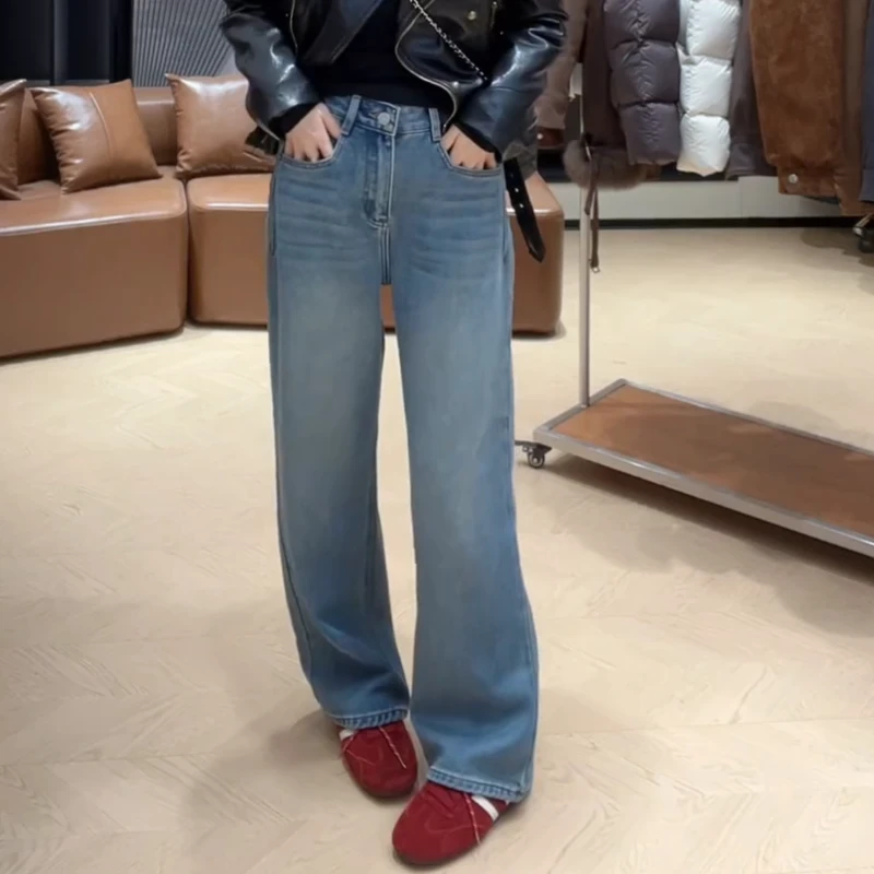 秋冬显瘦高腰浅蓝色加厚加绒直筒牛仔裤韩版爱心裤子LK2509136