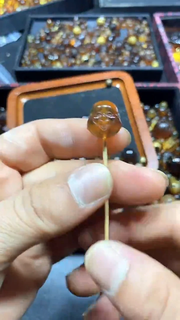 绿珀颈饰未镶嵌天然缅甸琥珀单珠