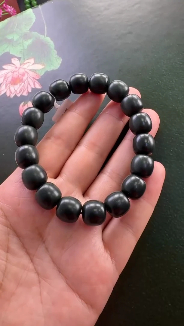 未镶嵌手串和田玉手串