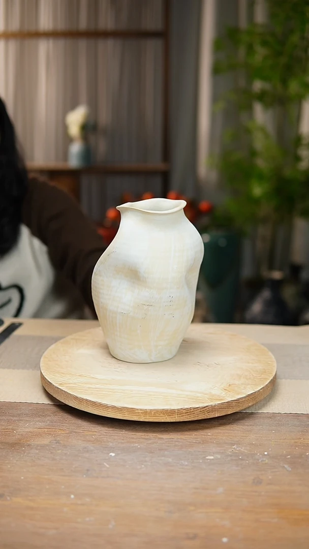 【闪购商品】陶瓷  花器陶瓷花瓶手捏瓶005瑕疵