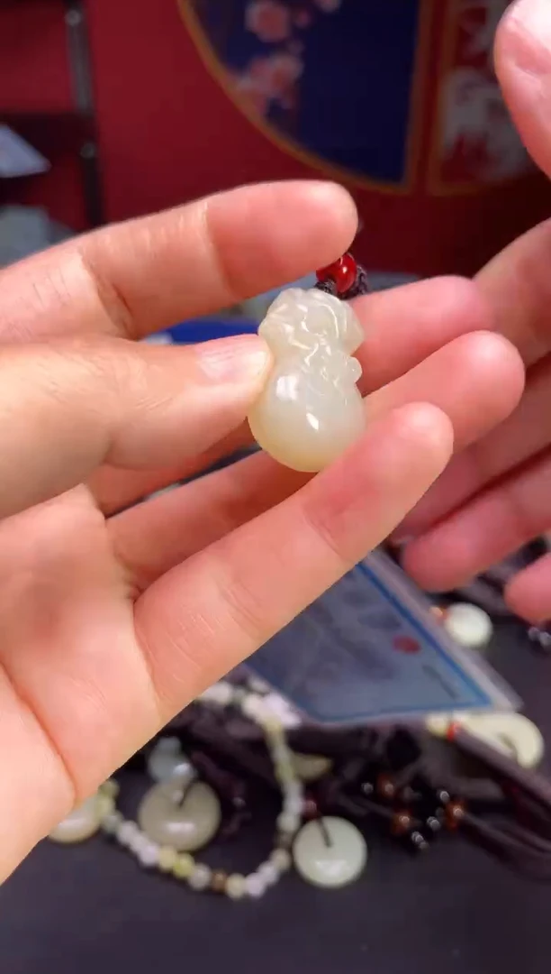 颈饰未镶嵌和田玉123