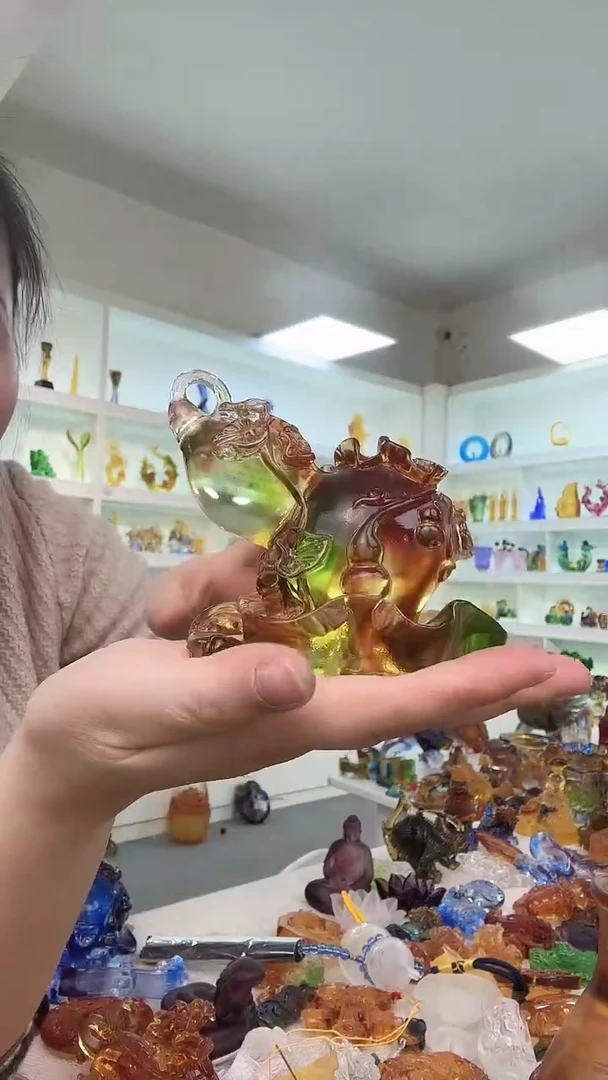 手工艺品琉璃葫芦琥珀色渐变