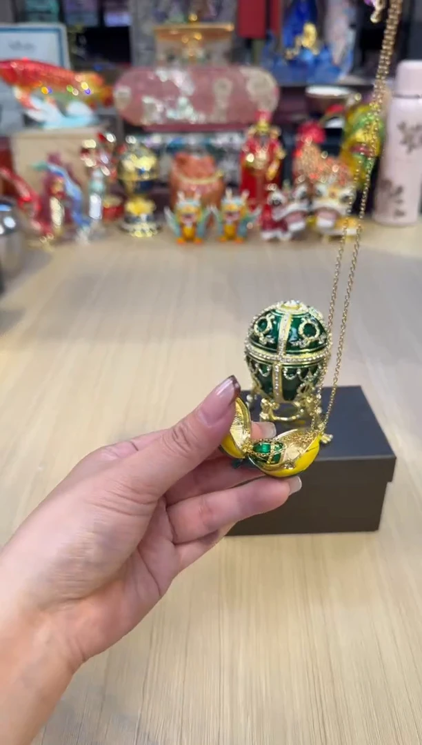 56七宝绿色吊坠蛋