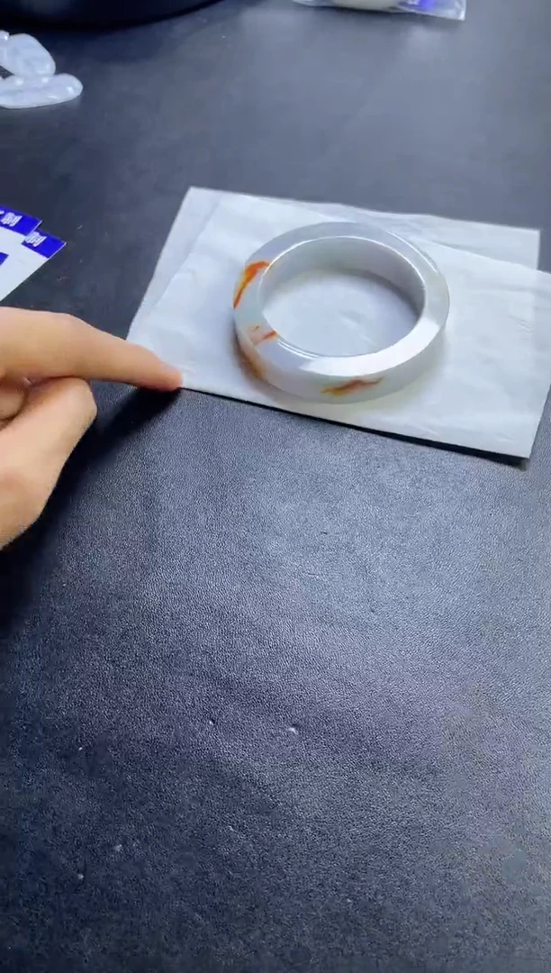 未镶嵌手镯定制翡翠手镯