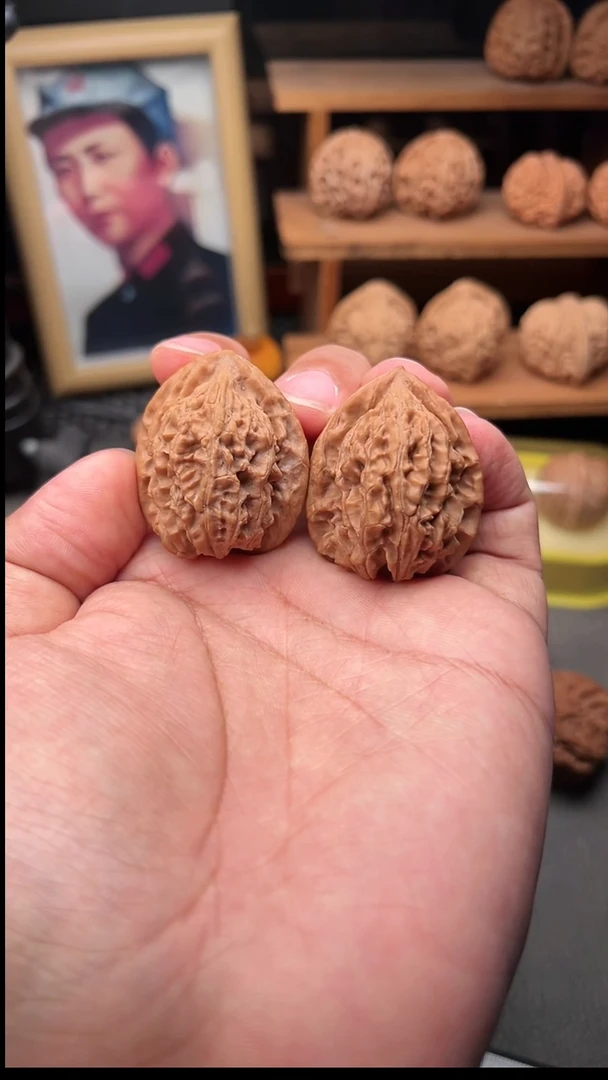 吊坠文玩核桃鸩鸡梦幻皮质顶级油蜡皮35