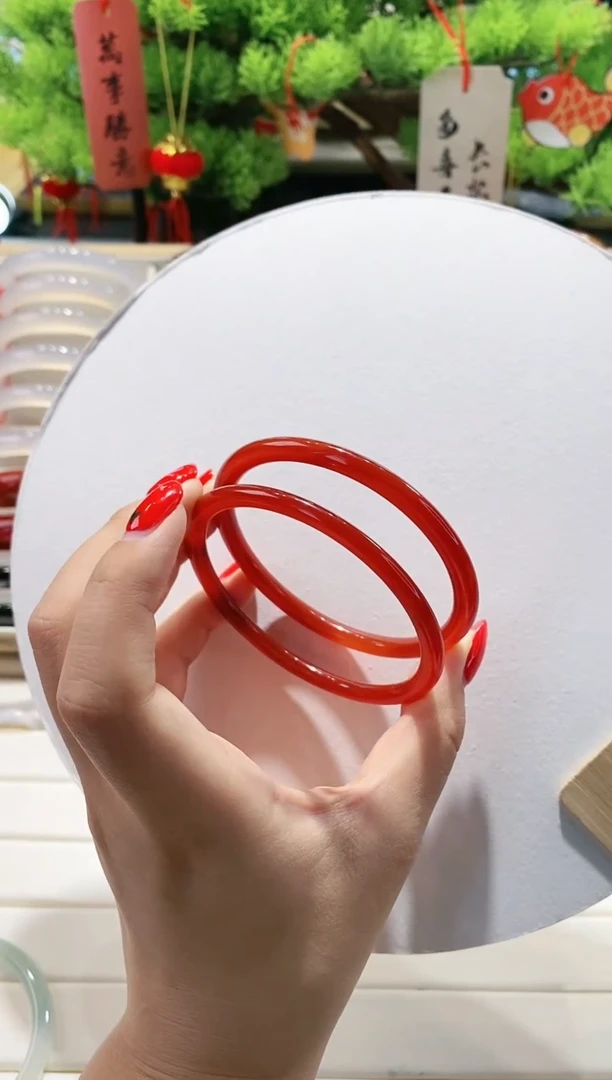 【闪购商品】玛瑙/玉髓手镯未镶嵌108-61.7福利