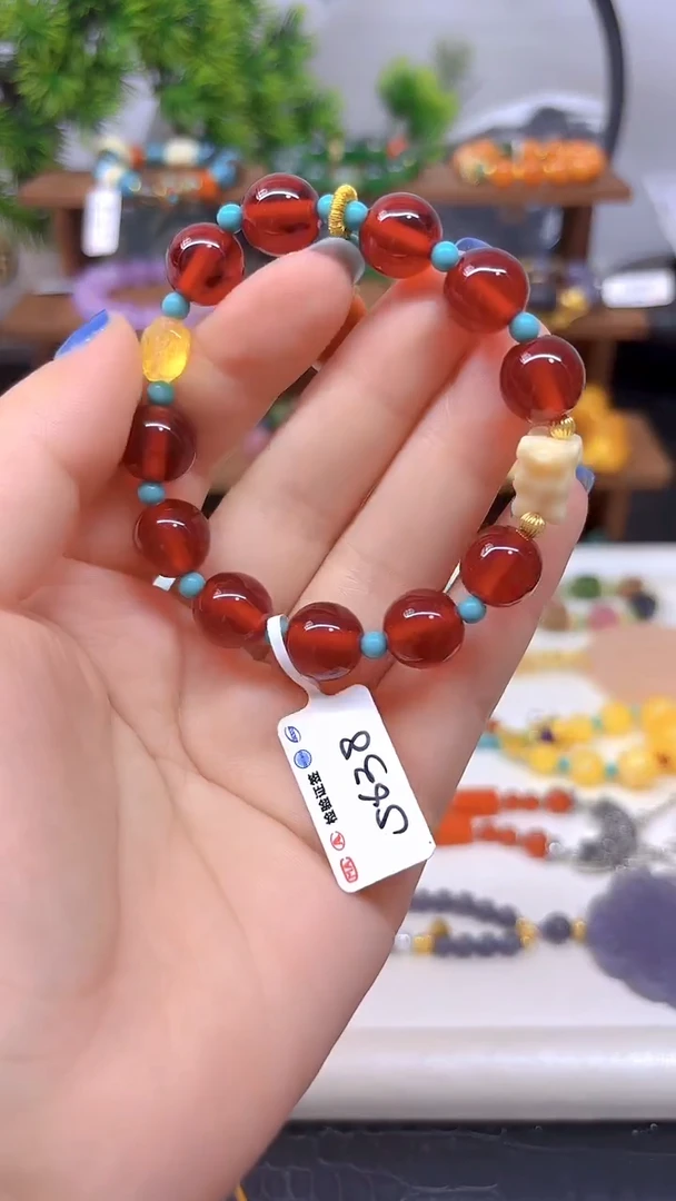 手链血珀未镶嵌S638