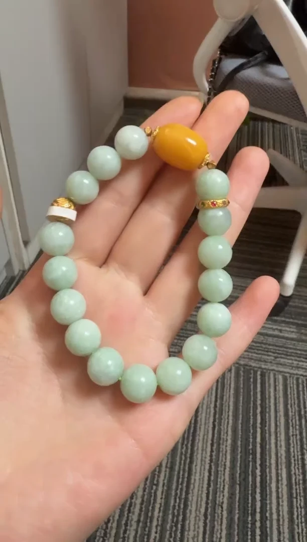 翡翠未镶嵌颈饰手链翡翠