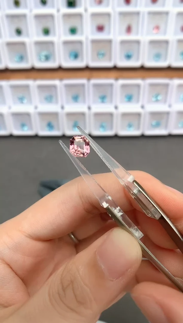未镶嵌裸石定制碧玺1.45ct 09009