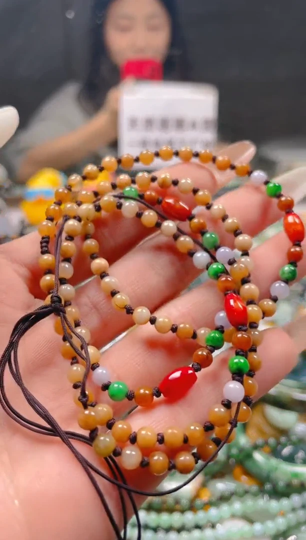 【闪购商品】翡翠颈饰未镶嵌4-5MM/J/翡翠A货一图一物