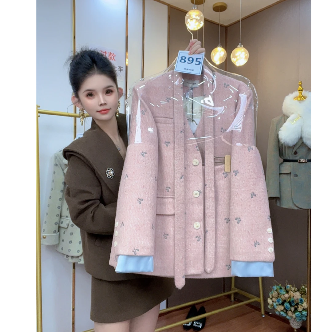 加棉保暖2025秋冬新款女士时尚休闲套装短裙设计师轻奢C895