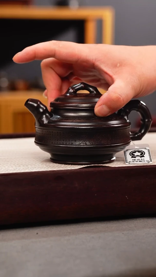 茶壶紫砂铁血红砂 双线竹鼓 刻绘