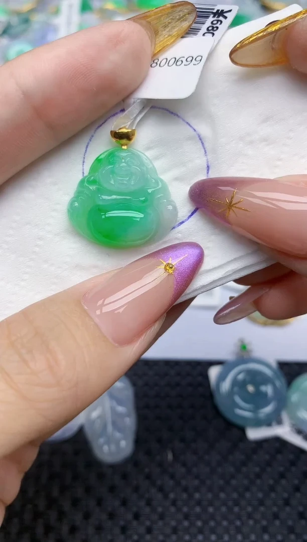 翡翠18K金镶嵌颈饰436   天然翡翠A货  百元以上9米证书费自理