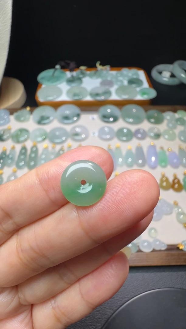 翡翠未镶嵌吊坠(不含链)小平安扣尺寸12.7*3.4mm