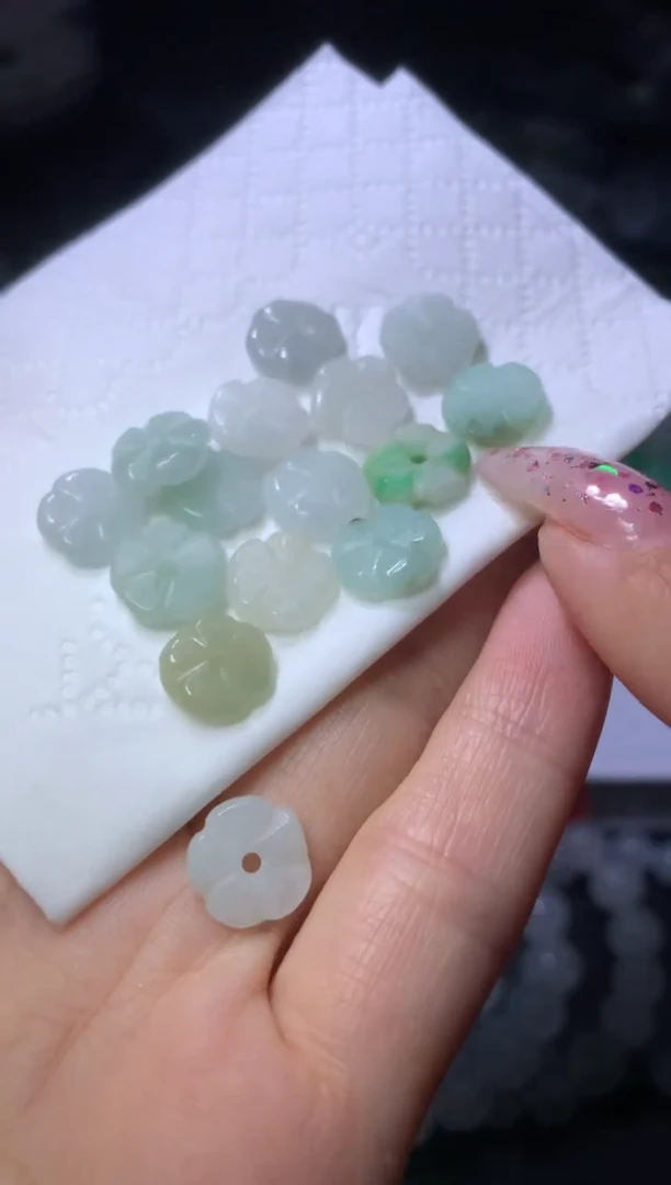 未镶嵌挂件翡翠辣**辣MXX056670