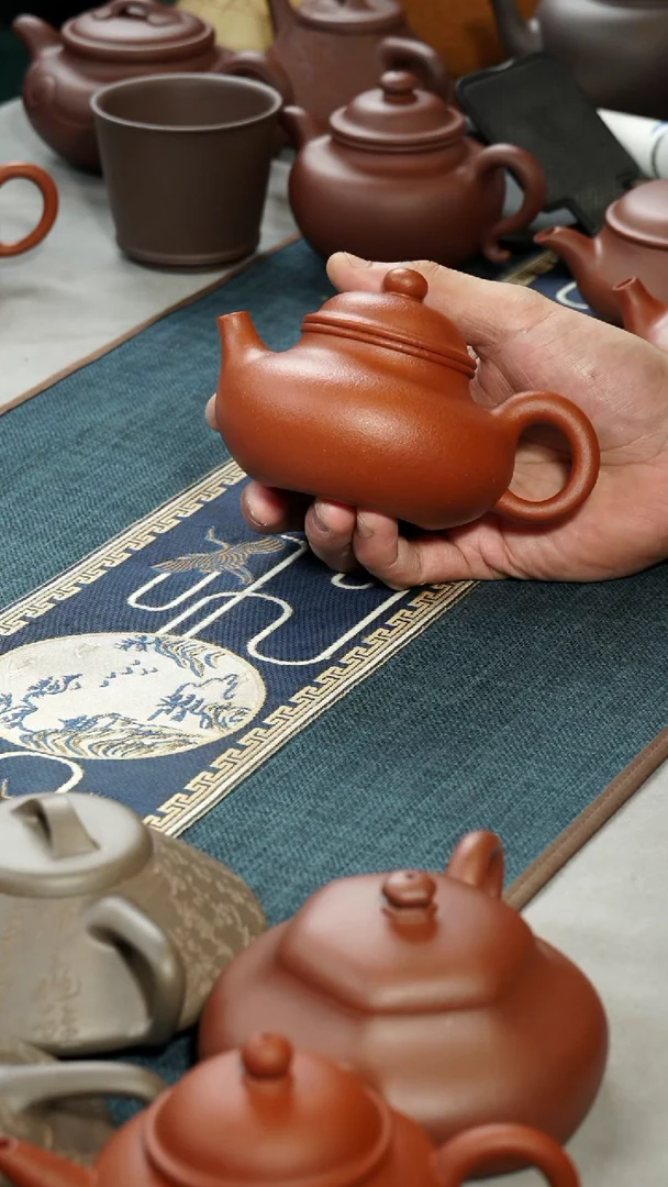 茶壶紫砂容天配盖茶壶