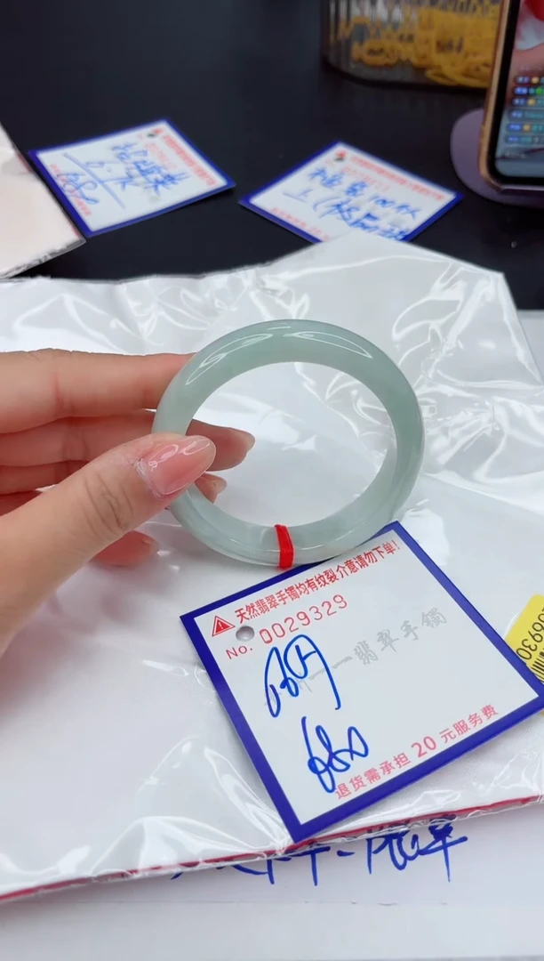 翡翠手镯未镶嵌111111111111