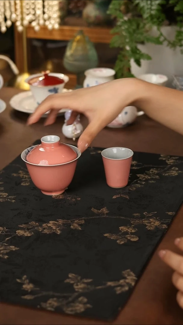 盖碗+杯子*2哈哈哈哈哈