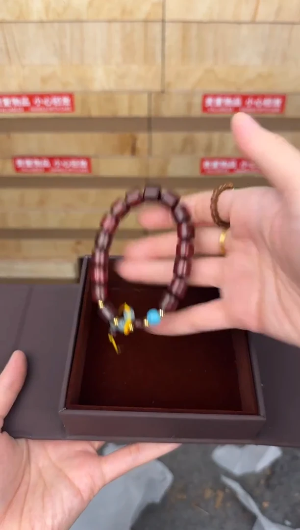 慈木器文玩阁血檀吊坠链接@@SP009