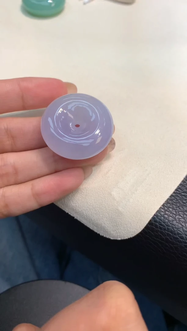 颈饰未镶嵌翡翠1
