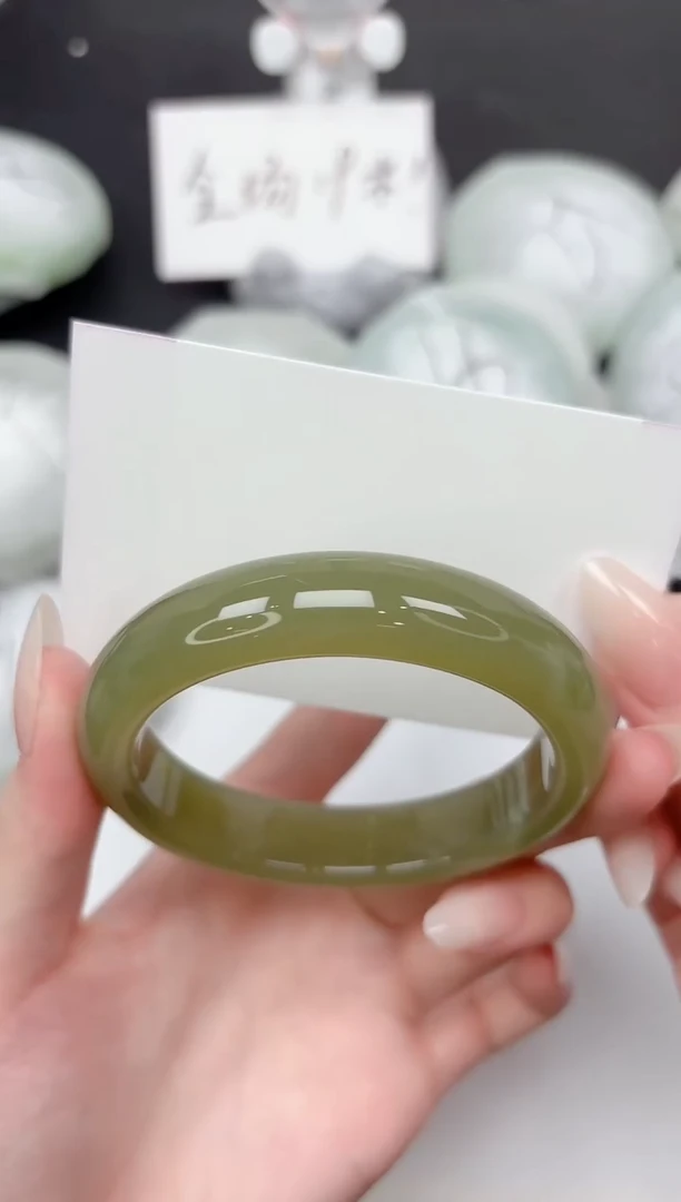 未镶嵌手镯石英质玉103-59.1