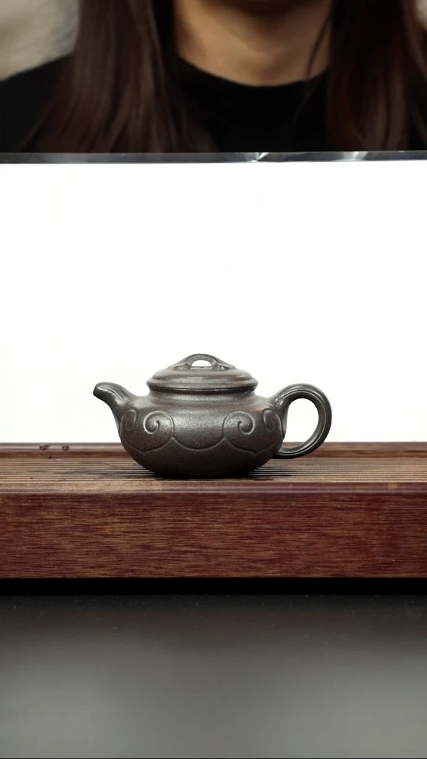 【闪购商品】紫砂茶壶百年岩中泥 仿古如意