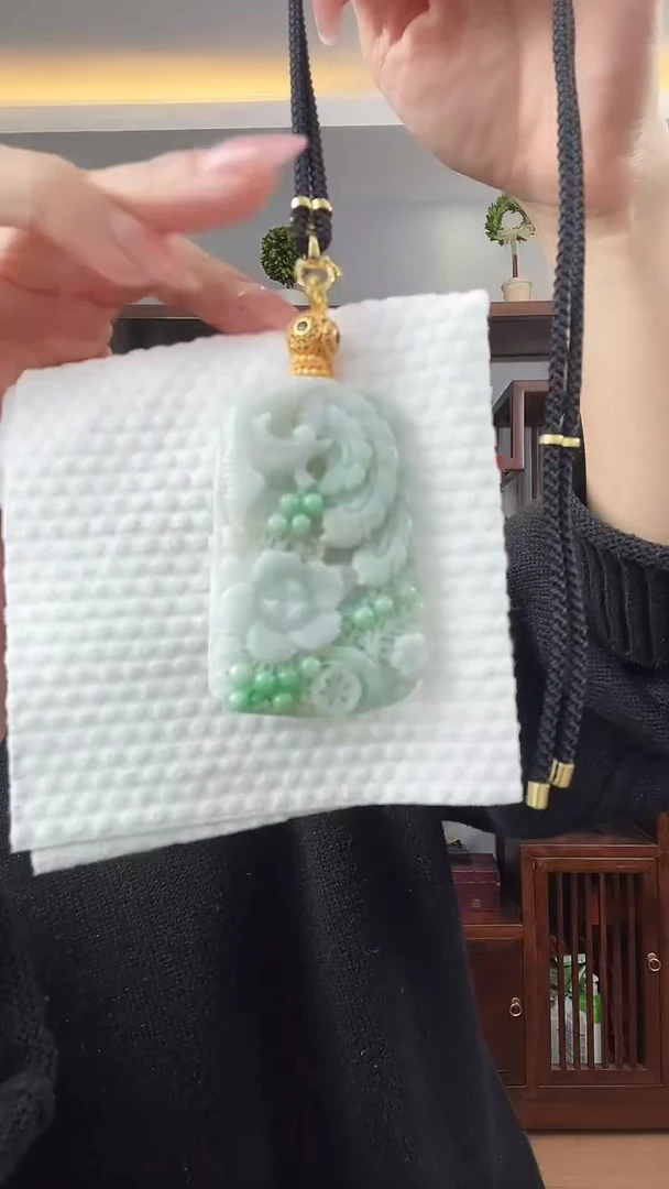 颈饰未镶嵌翡翠凤凰