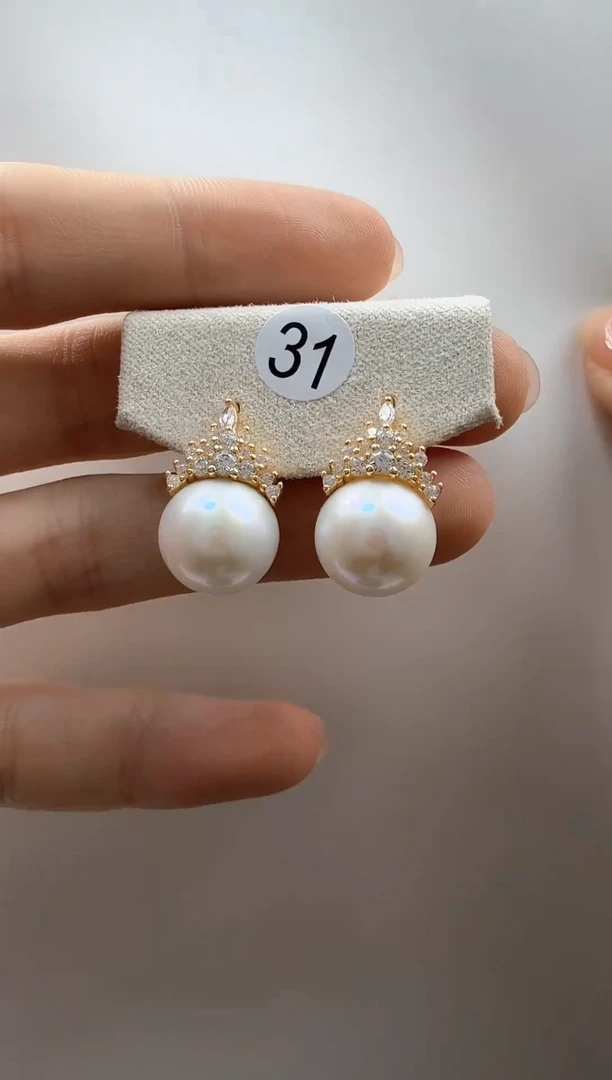 【闪购商品】淡水珍珠耳饰银S925镶嵌11-12mm爱迪生冰雪女王耳钉