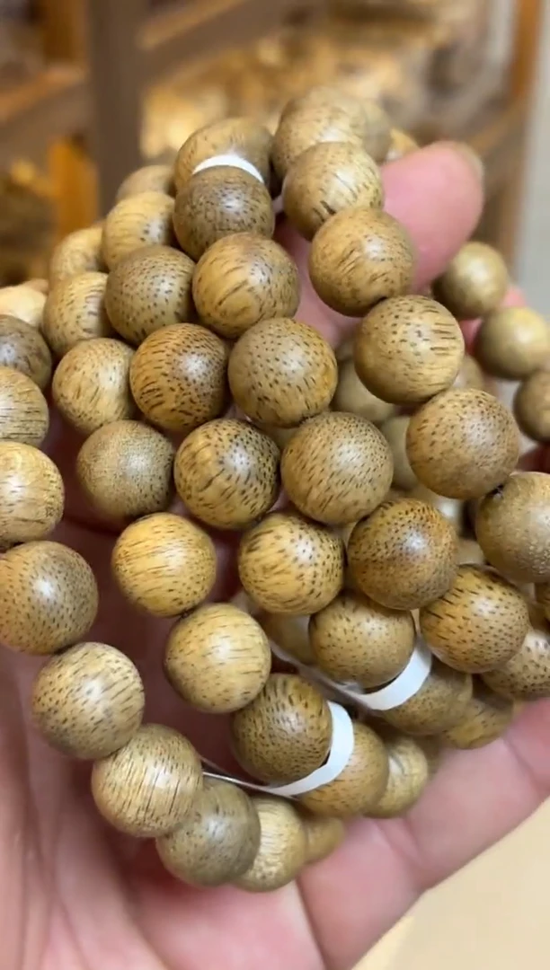 沉香手串 文莱圆珠单圈1.1多样性发其一