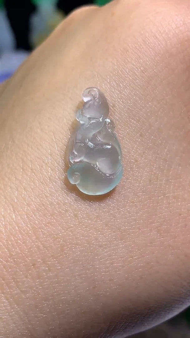 未镶嵌定制翡翠毛货