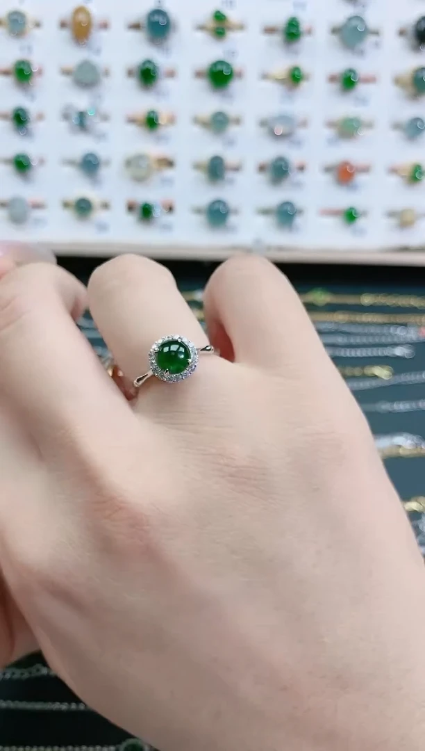 翡翠戒指银S925镶嵌天然翡翠