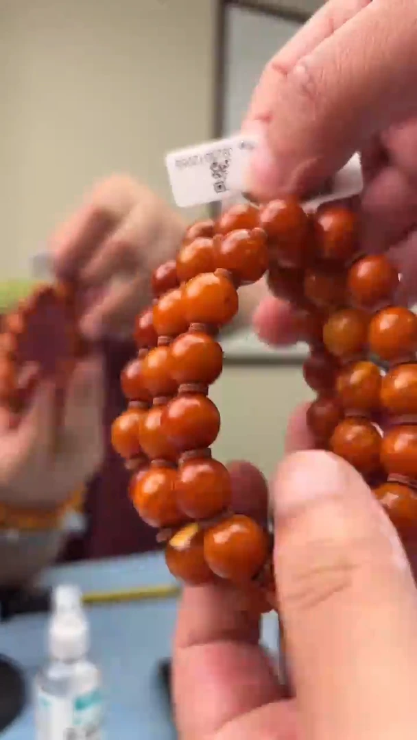 蜜蜡未镶嵌珠宝奇石H14，12微瑕假一罚十多样性发其一H