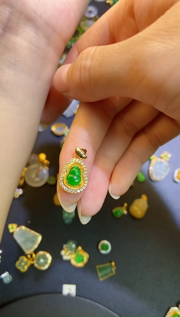 翡翠银S925镶嵌吊坠(不含链)1