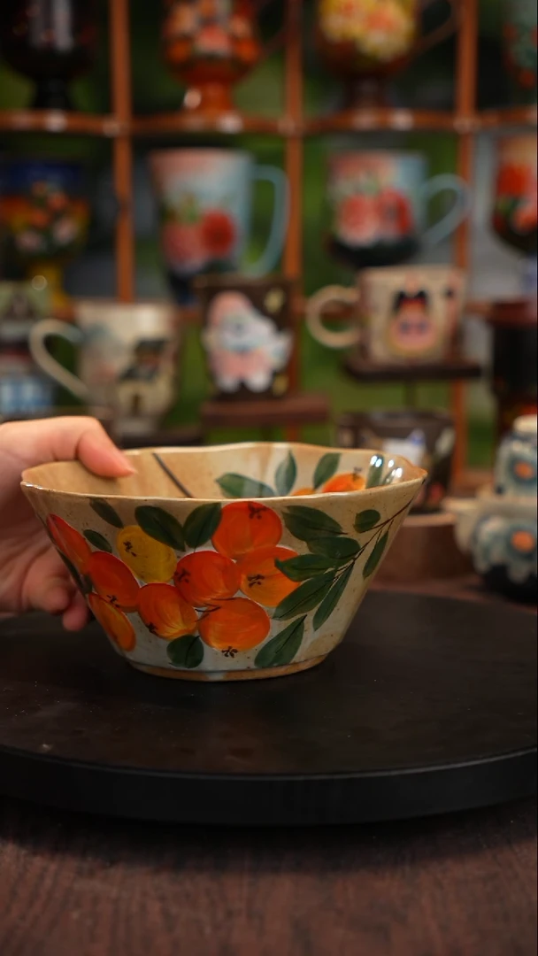 五彩手绘陶瓷碗1