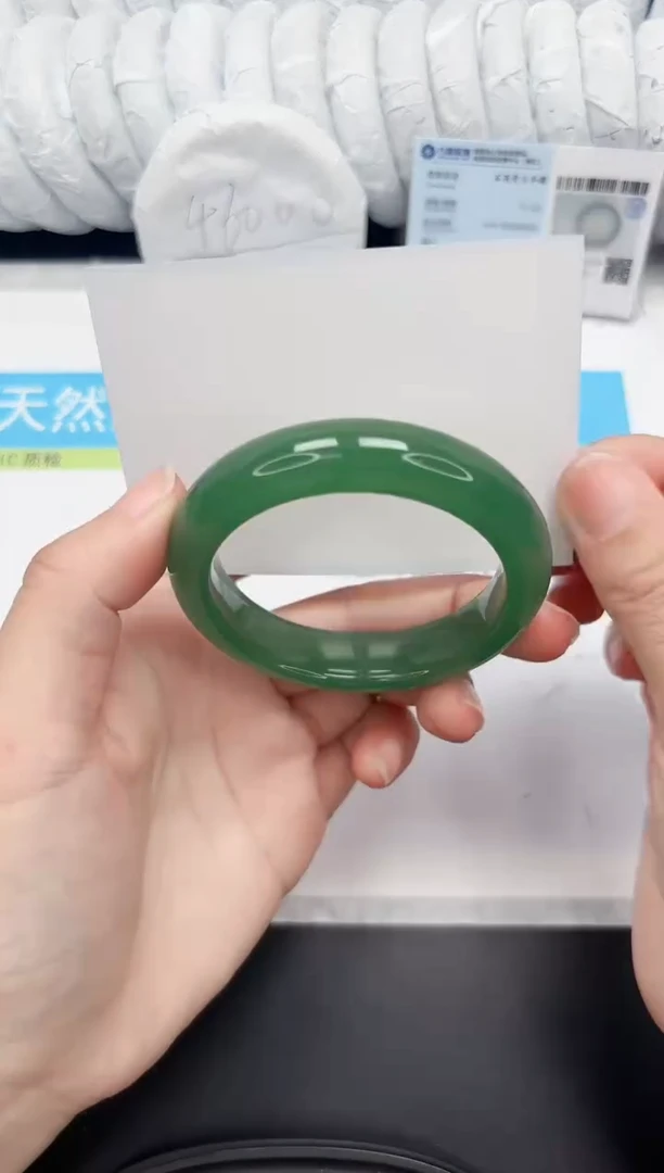 【闪购商品】石英质玉手镯未镶嵌300-54.5