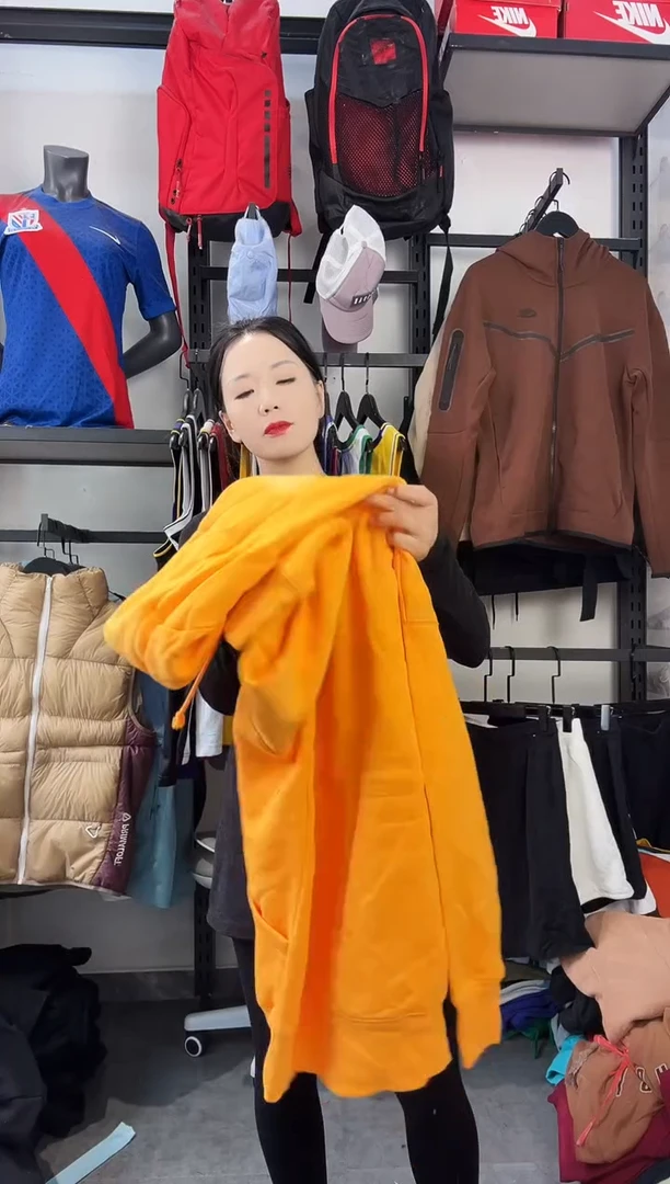 714·编码 瑕疵款直播间过款为准 尺码M