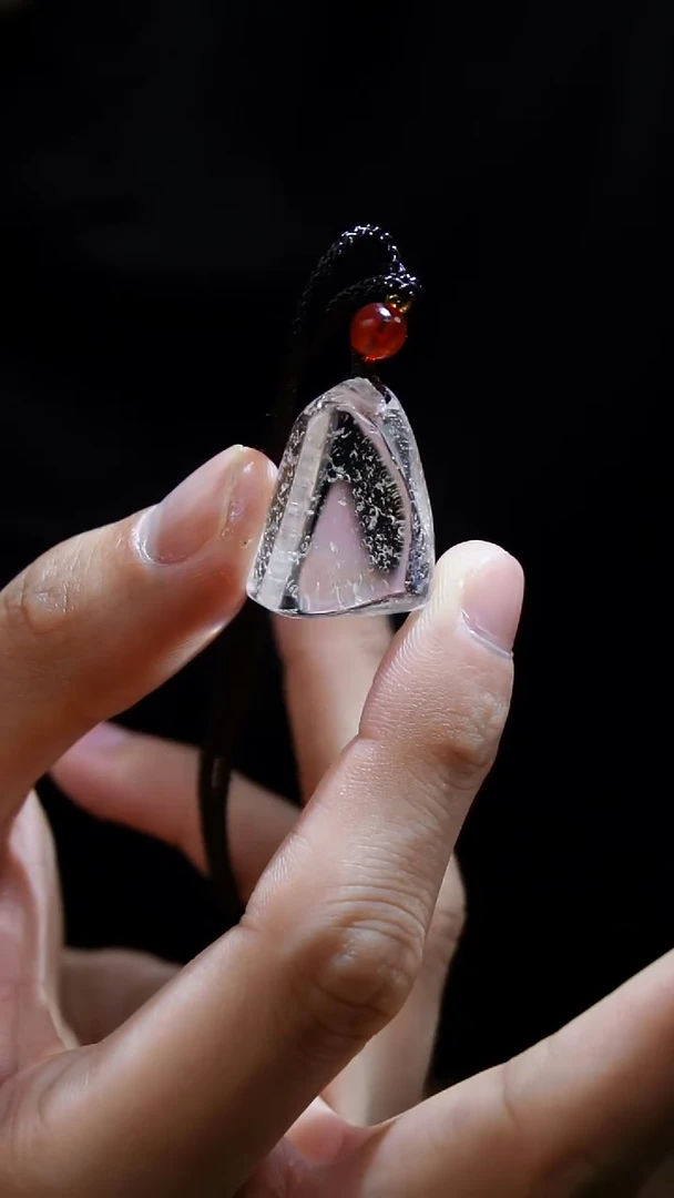 吊坠(赠链)未镶嵌水晶水晶