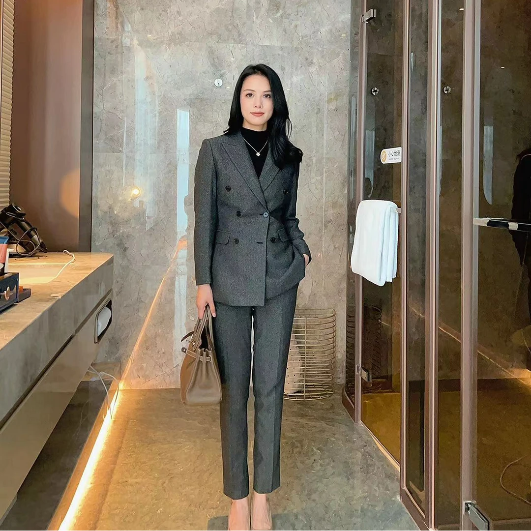 黑灰色人字纹秋冬款双排扣修身西装通勤女士西服套装九分裤1