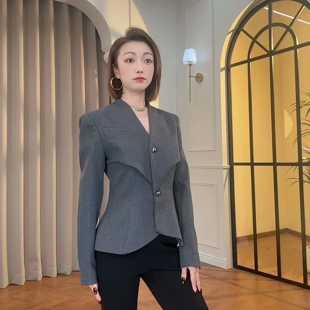 2025秋季新款设计师气质V字领通勤御姐风长袖西装外套上衣35244