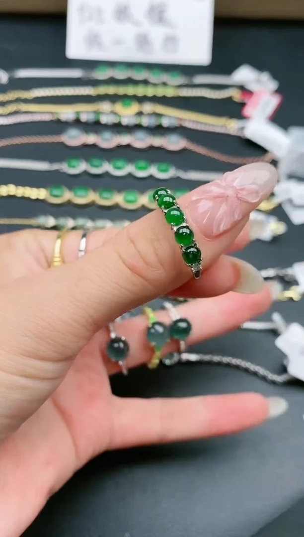 翡翠戒指银S925镶嵌1111111