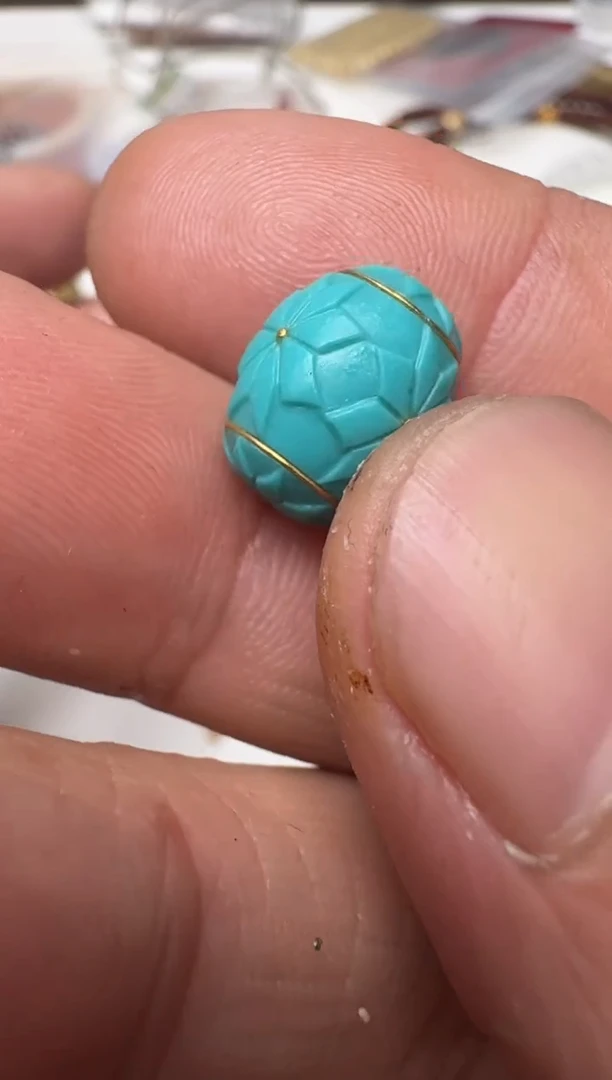 绿松石未镶嵌颈饰文玩文玩